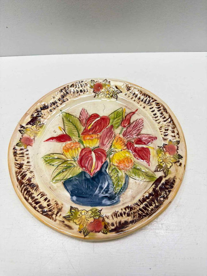 Kani of Hawaii deorative plate