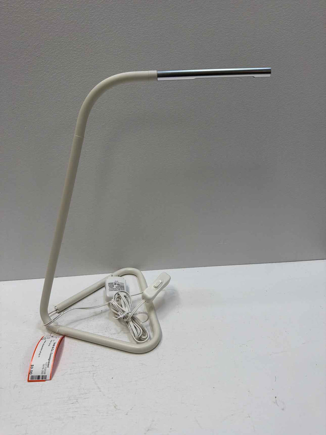 desk lamp