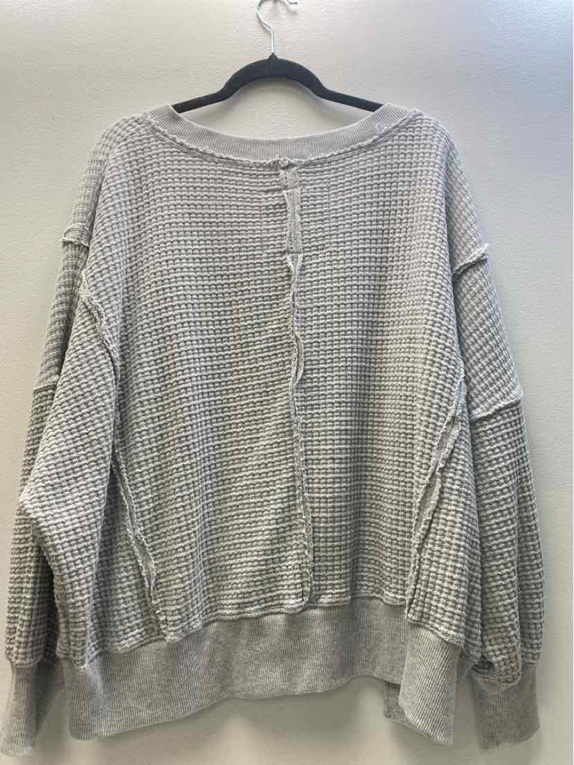 American Eagle Size M Casual Top