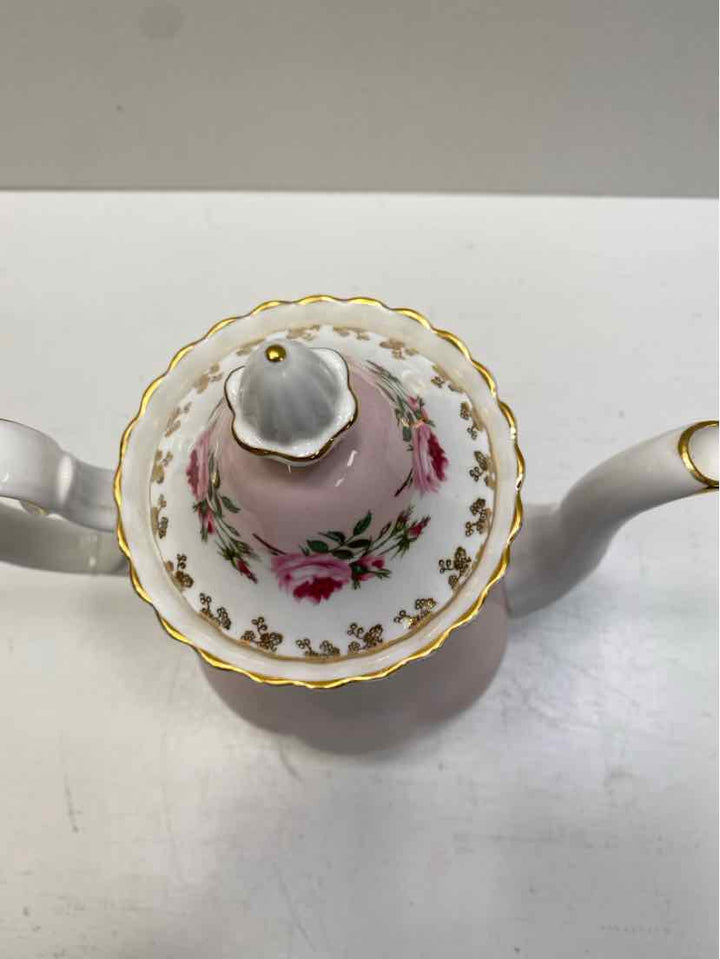 Royal Albert Teapot