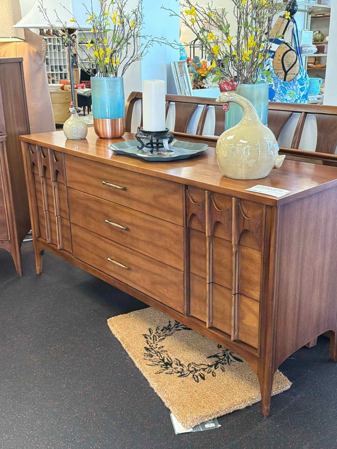 Kent Coffey Perspecta bedroom set