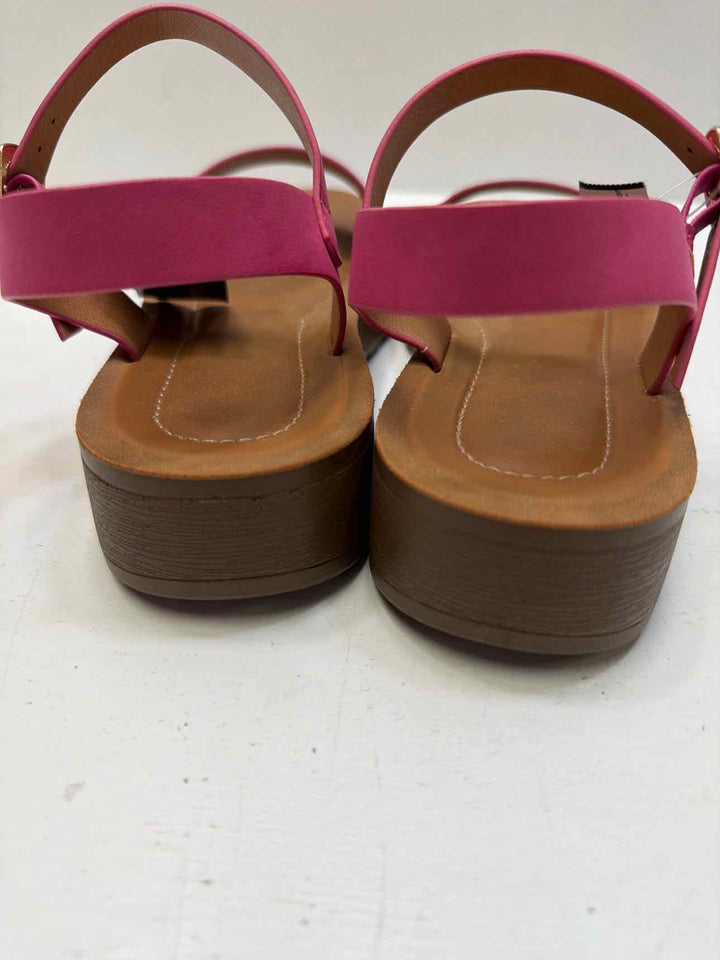 her style 8 Sandals