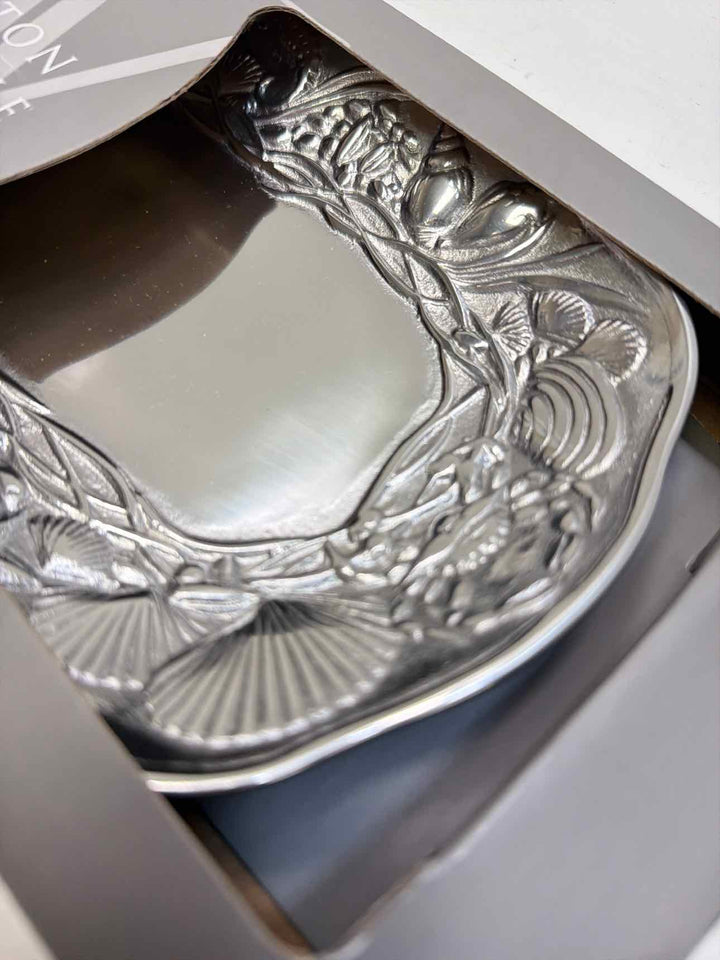 Wilton Tray