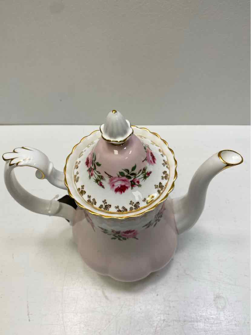Royal Albert Teapot