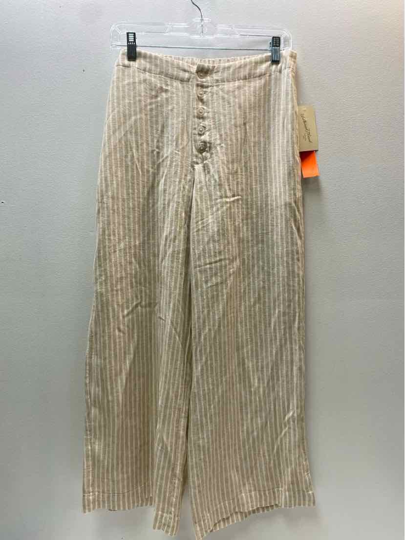 Universal Thread Size M Pants