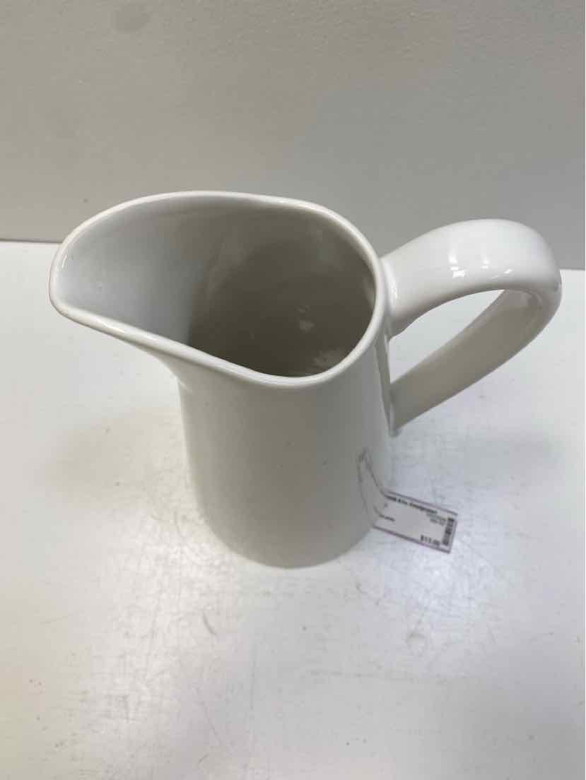 Pitcher