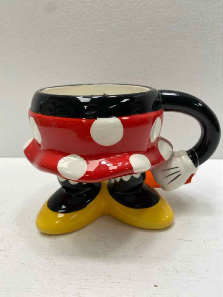 Mugs