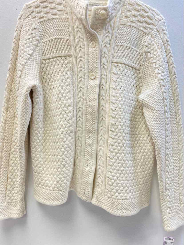 LL Bean Size L Sweater
