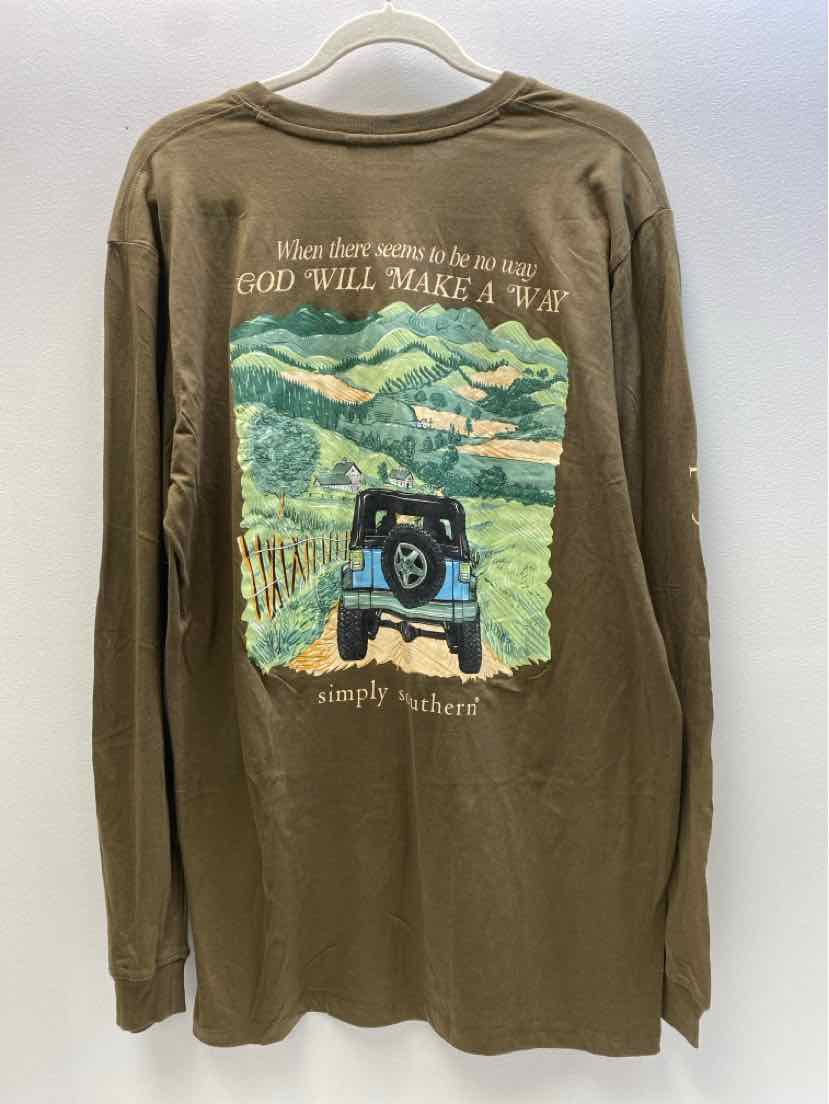 Simply Southern Size L T-shirt