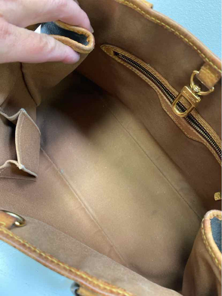Louis Vuitton Purse