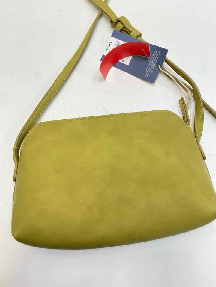 Universal Thread Crossbody