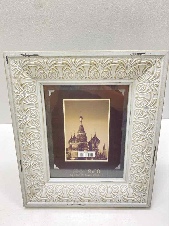 green tree gallery photo holder