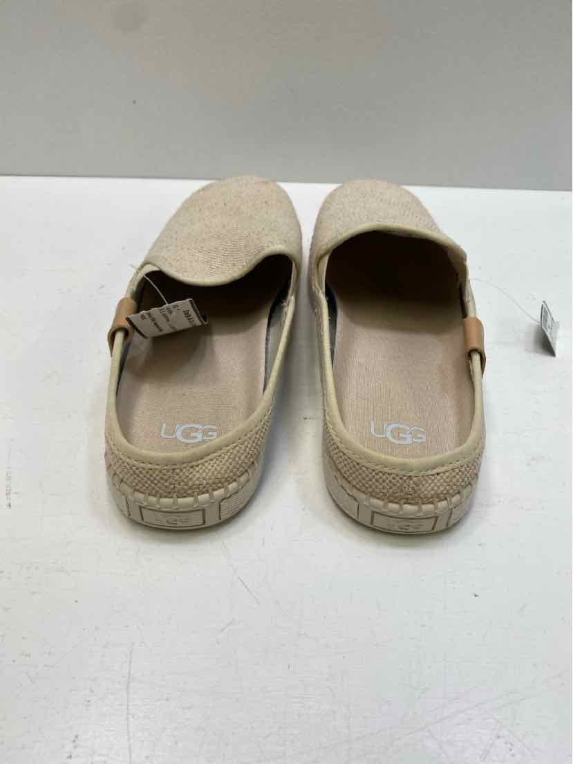 ugg 8.5 slides