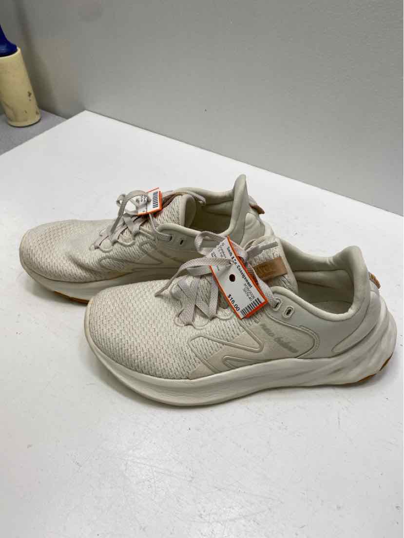 New Balance 7.5 Sneakers