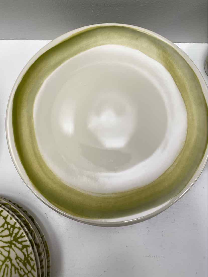 Lenox dish set
