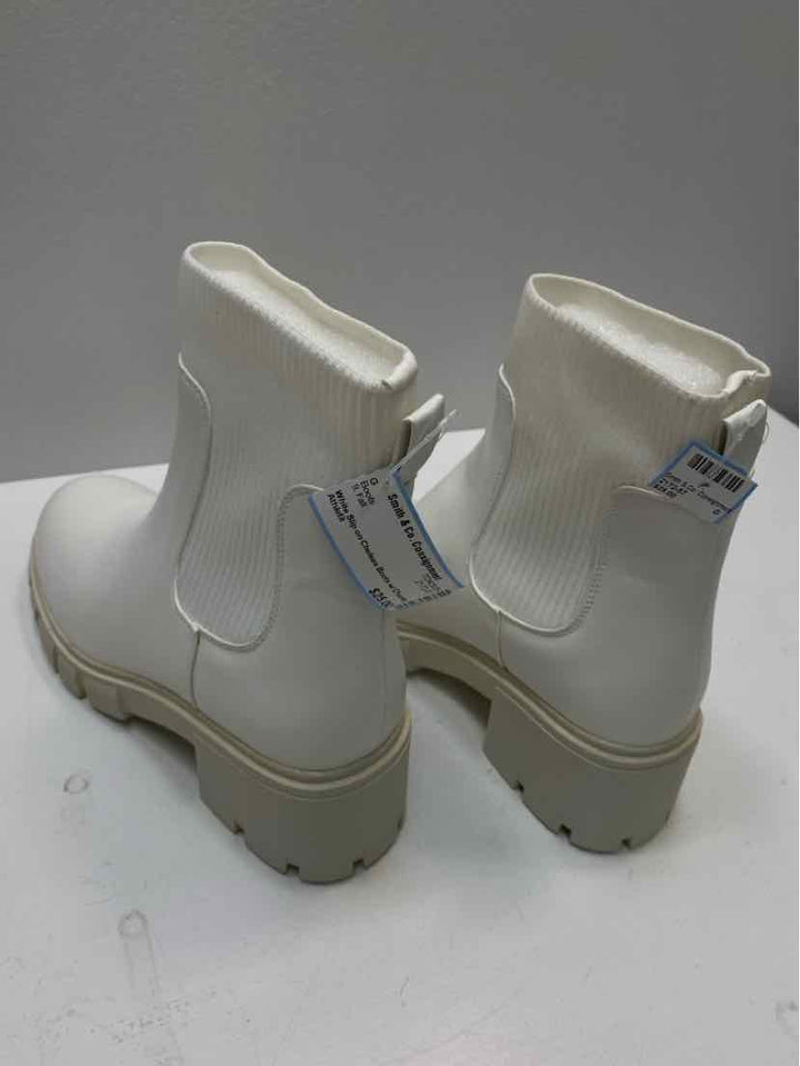 Athlefit 9 Boots