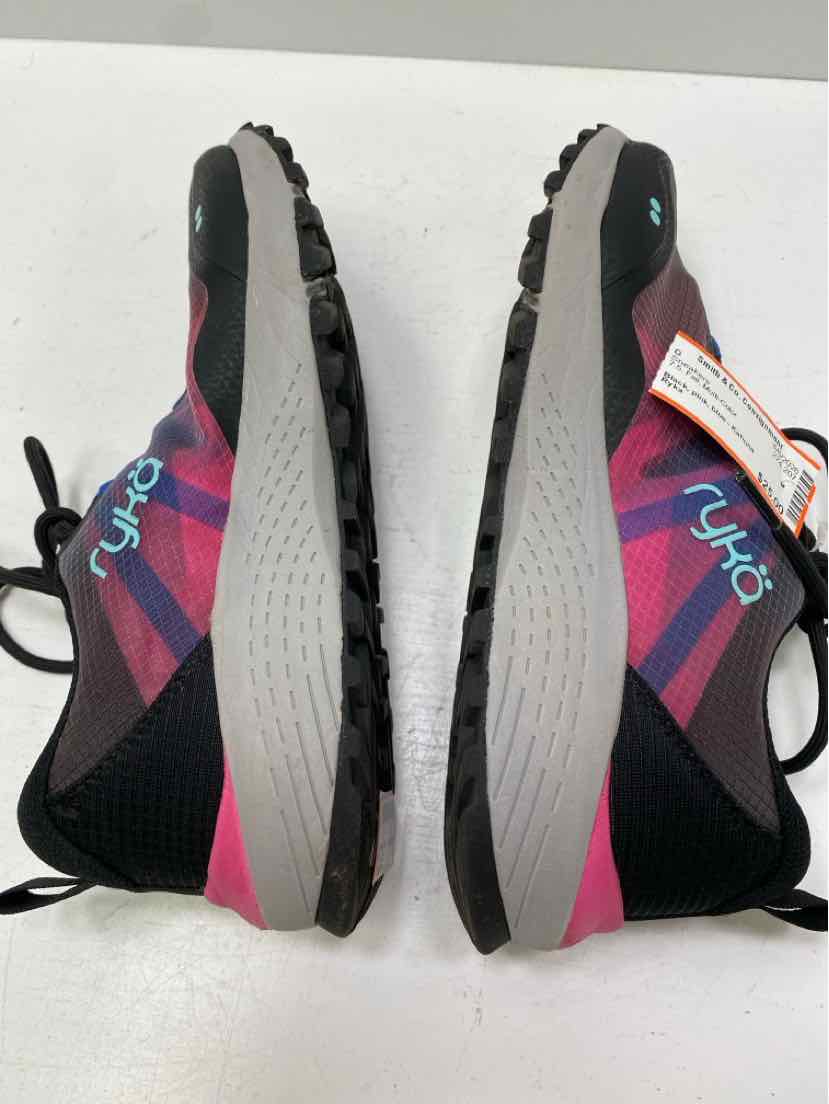 Ryka 7.5 Sneakers