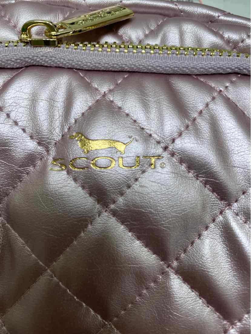 scout Crossbody