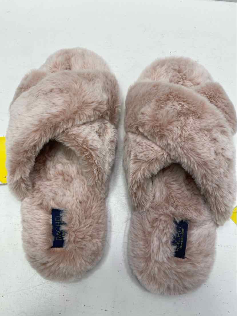 Rachel Roy 9/10 Slippers