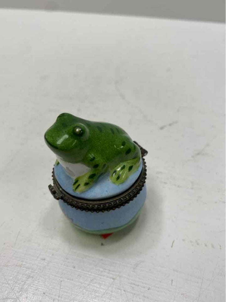 Trinket box