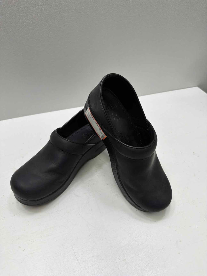 DANSKO 8 Clogs