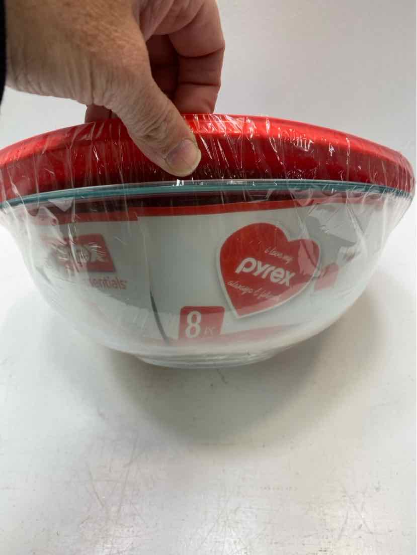 pyrex BOWL