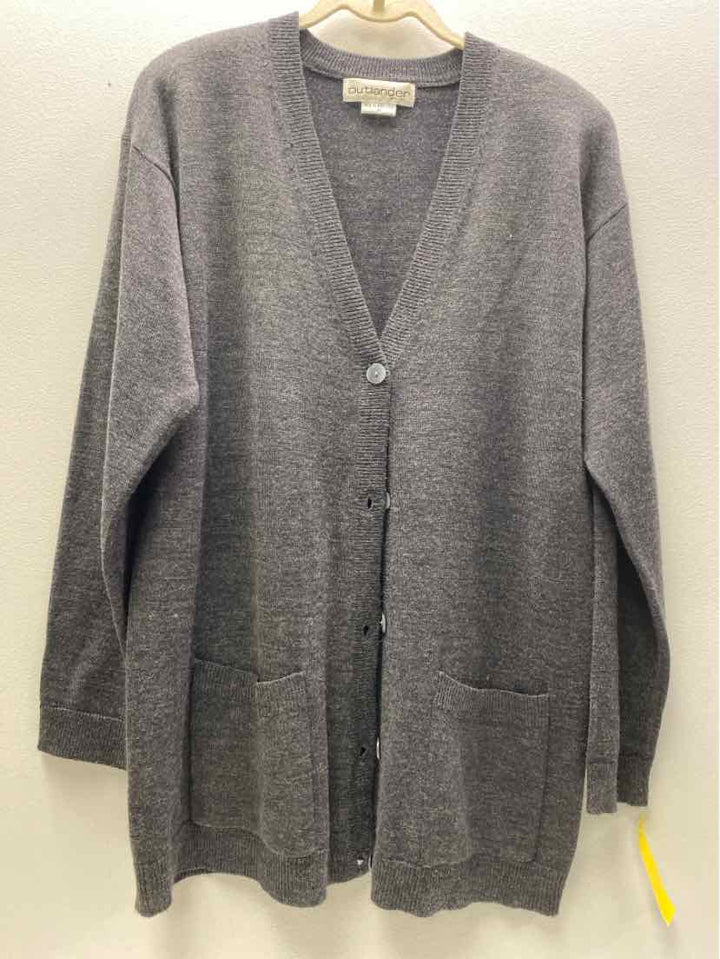 Outlander Size M Cardigan