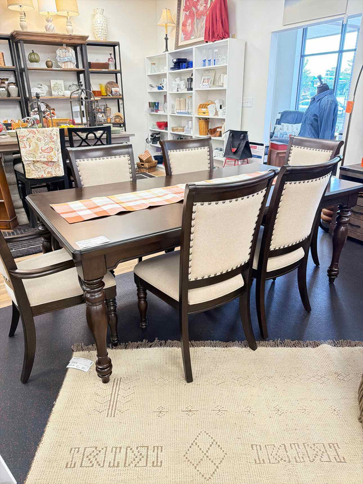 havertys Table set