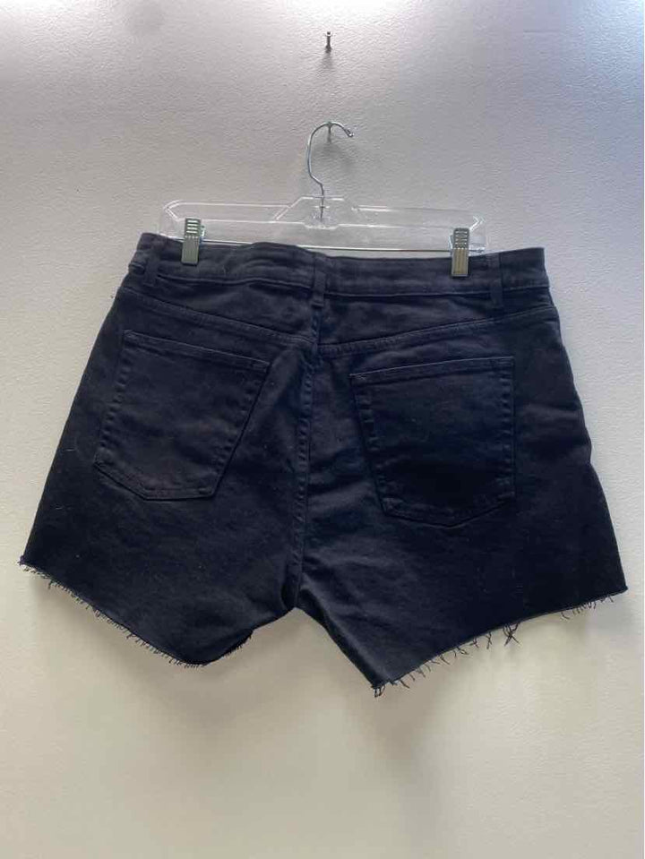 Antonio Melani Size 14 Shorts