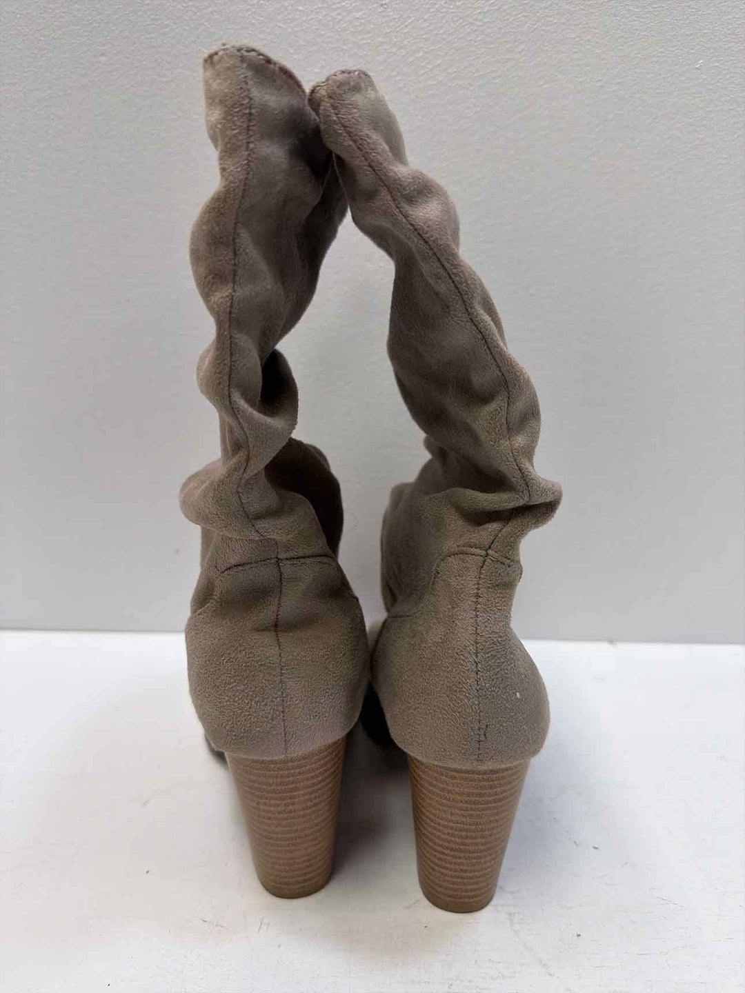 pink lily 7 Boots