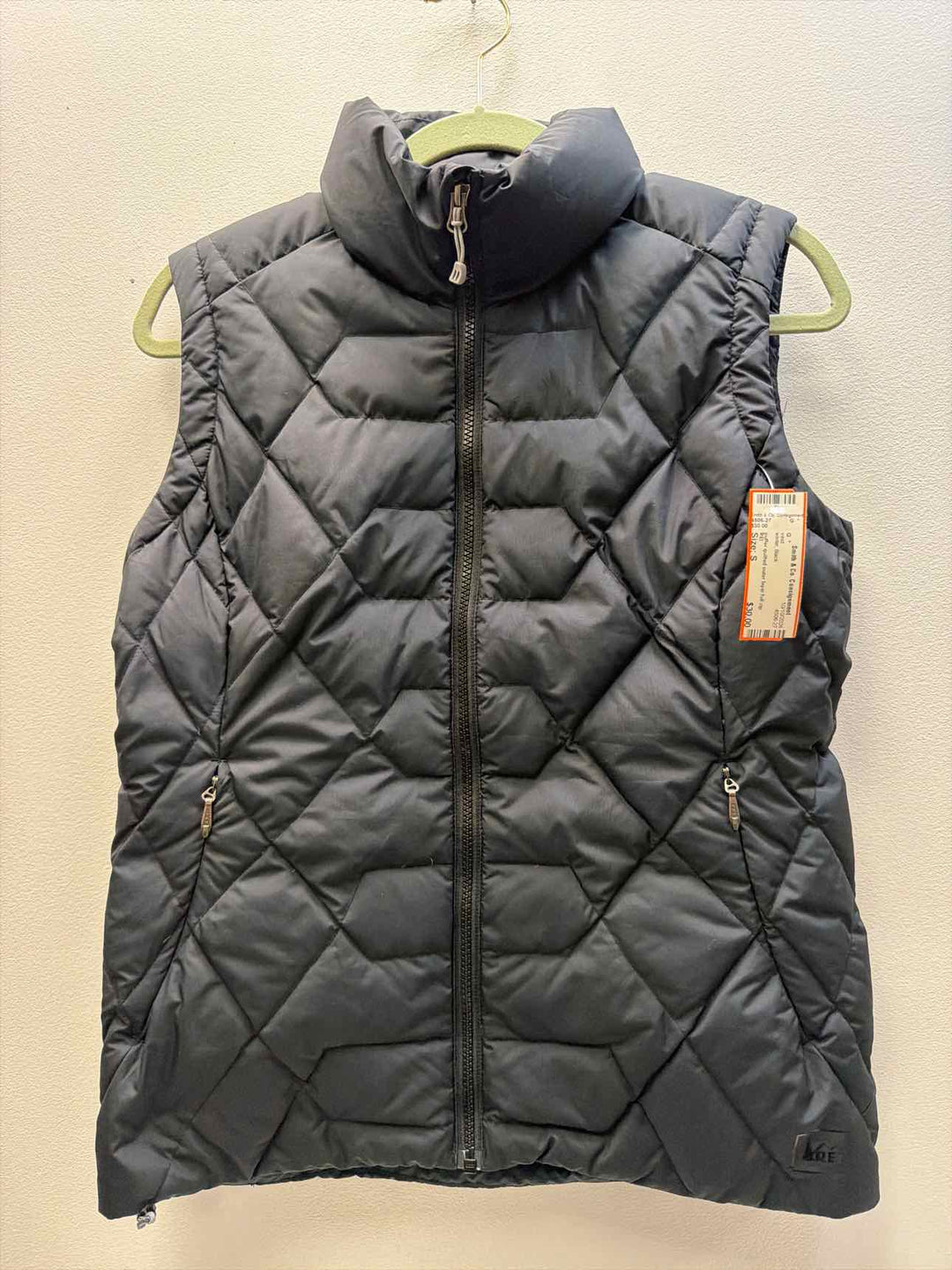 REI Size S vest