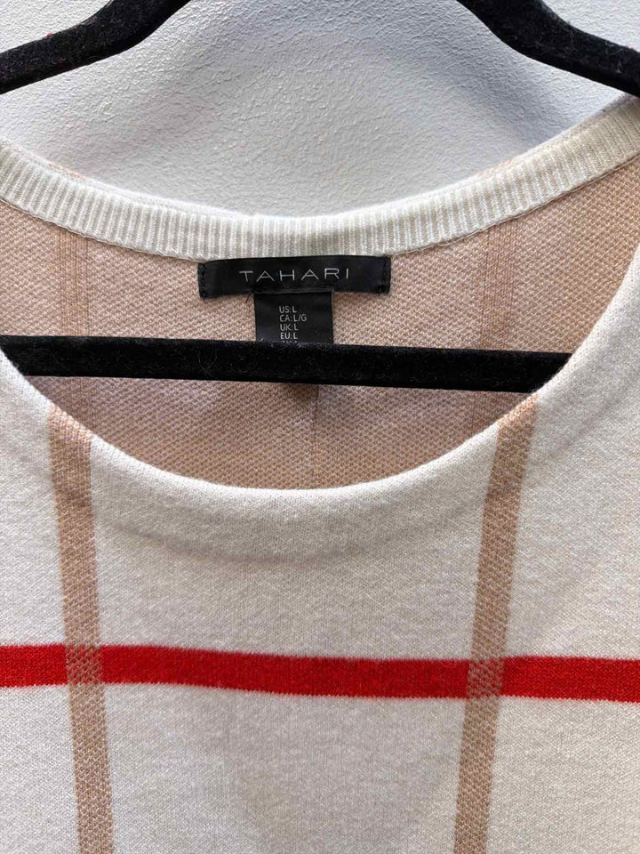 tahari Size L Sweater