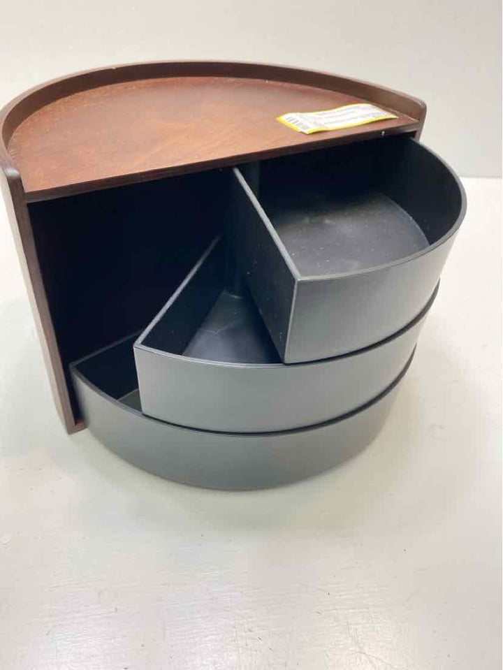 misc. organizng container