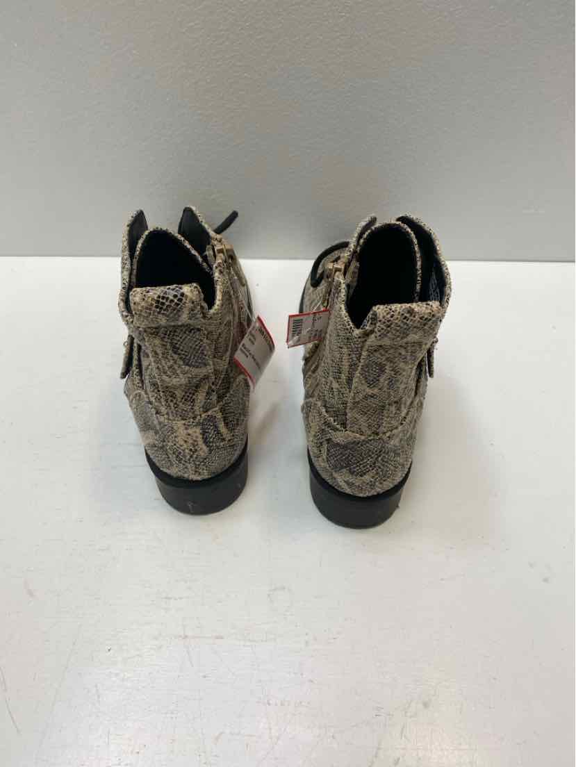 express 7 Booties