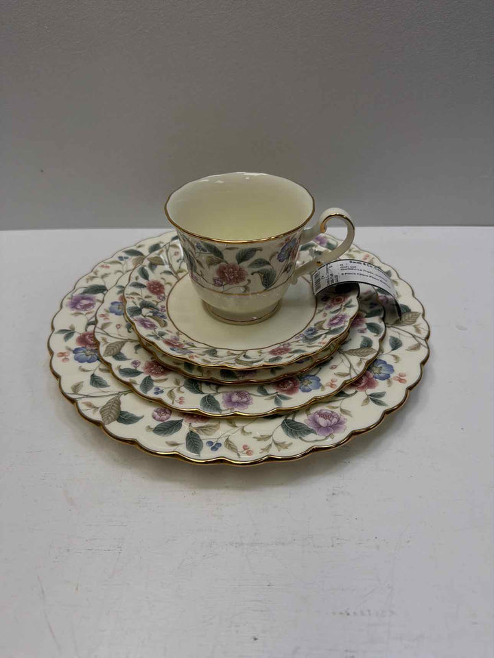 Noritake La Prada dish set