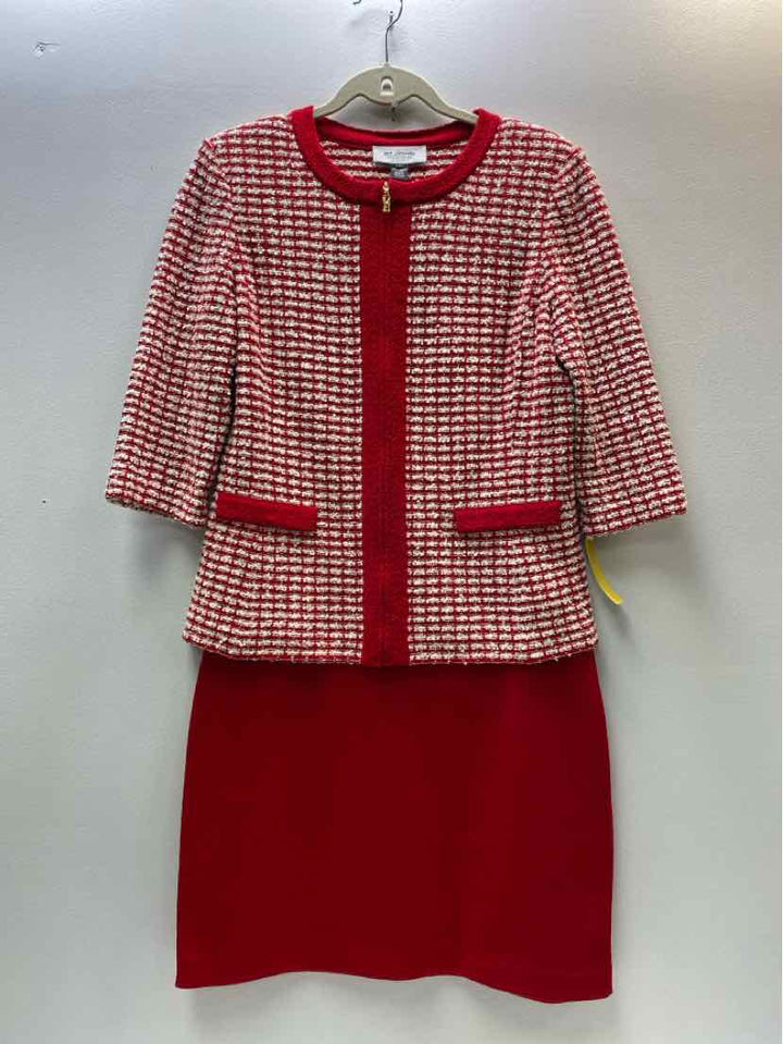 ST JOHN Size M 2 PC Dress