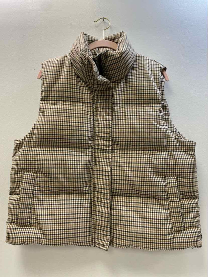 a new day Size L vest