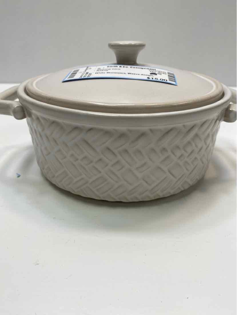 Audrey Serving ware