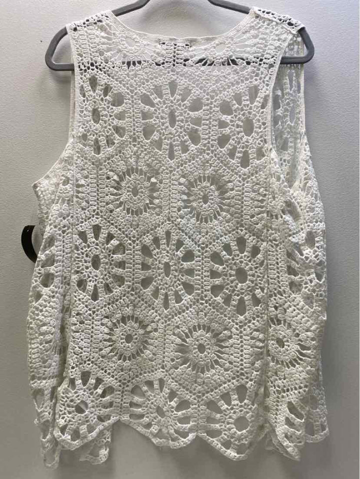 Rachel & Zoe Size L/XL Vest