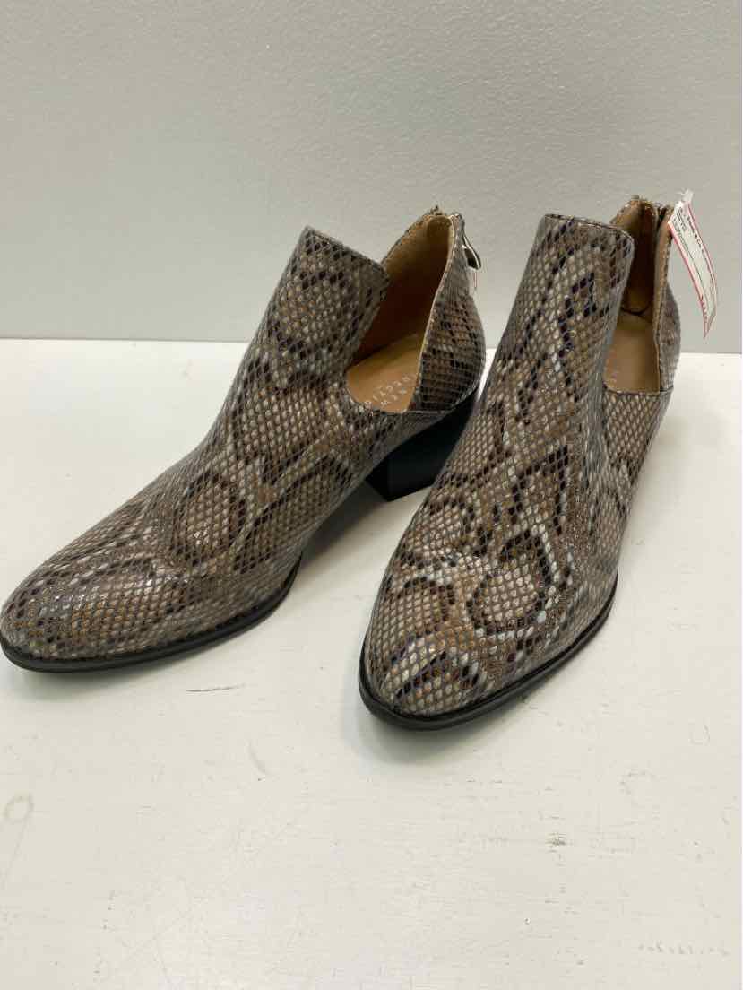 new direction 9M Booties