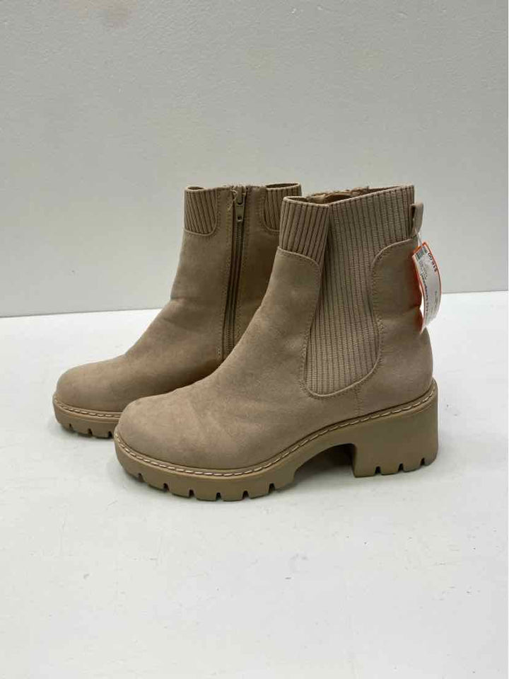 no boundaries 8 Boots