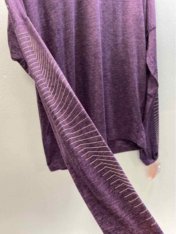Nike Size M Casual Top