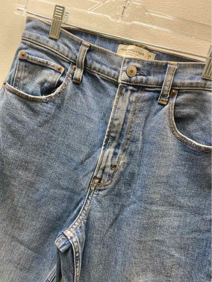 Abercrombie & Fitch Size 6 Jeans