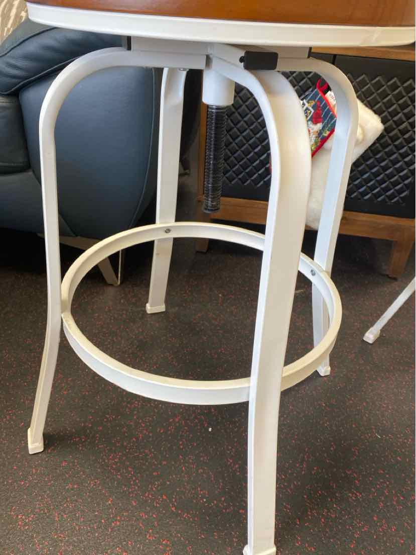 stool