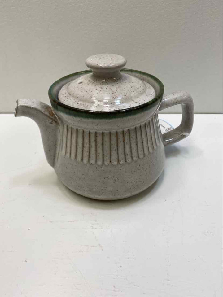 Tea Pot