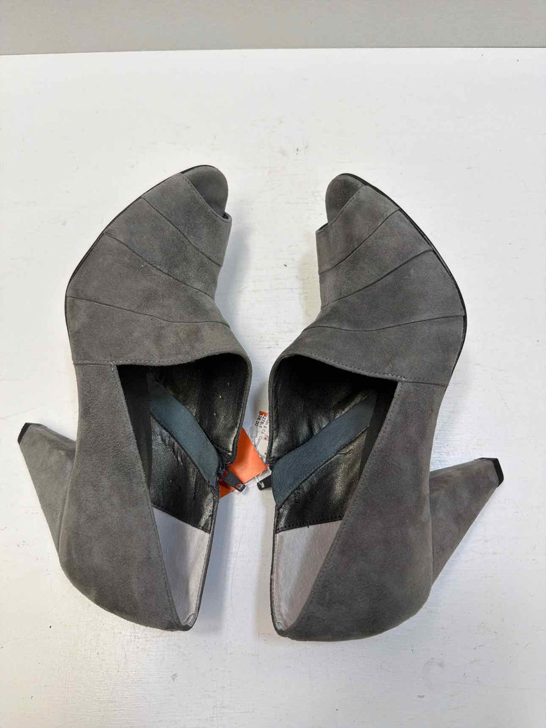 Vaneli 8.5 Heels