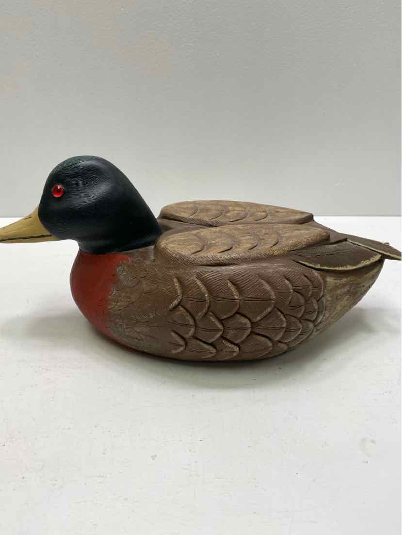 Figurine