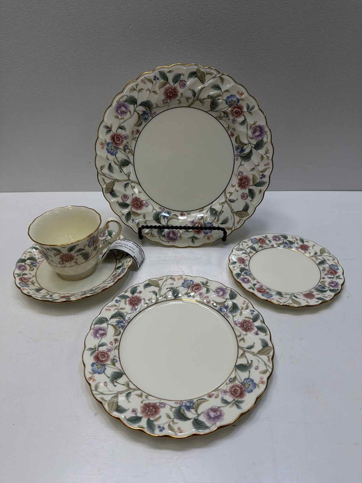 Noritake La Prada dish set