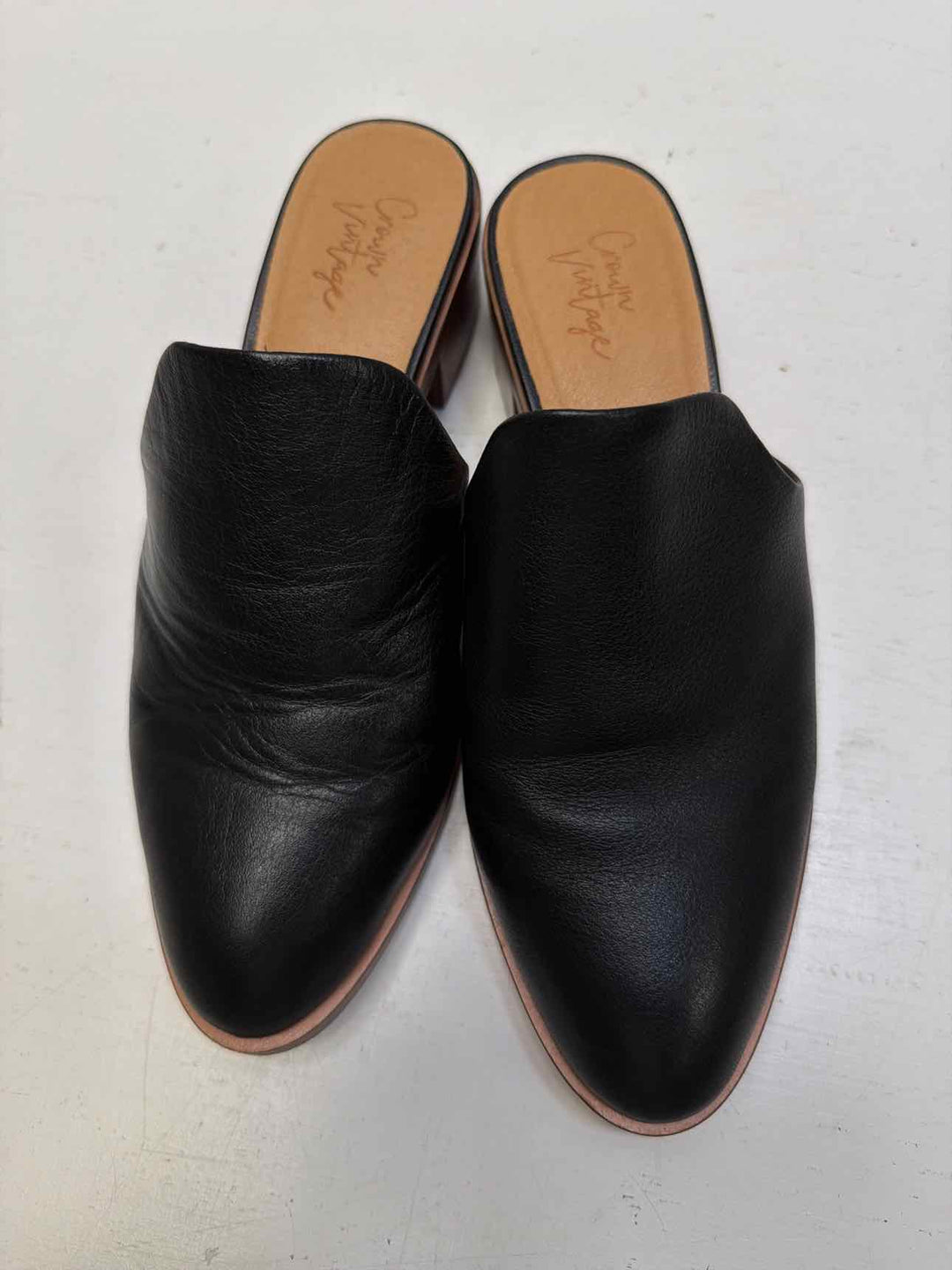 Crown Vintage 7M Mules