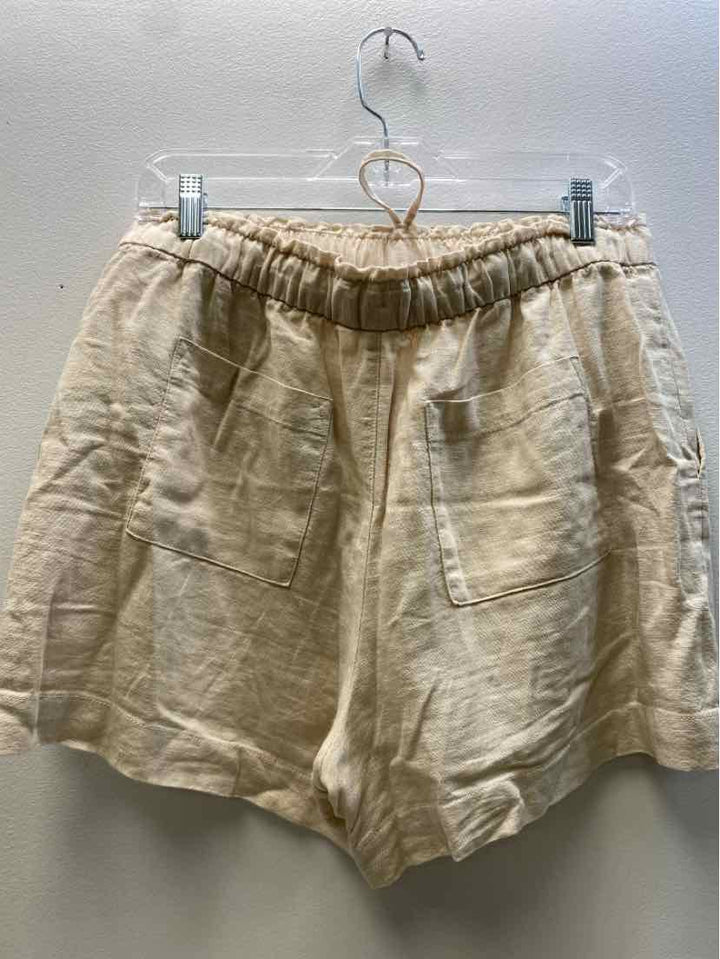 Gap Size M Shorts